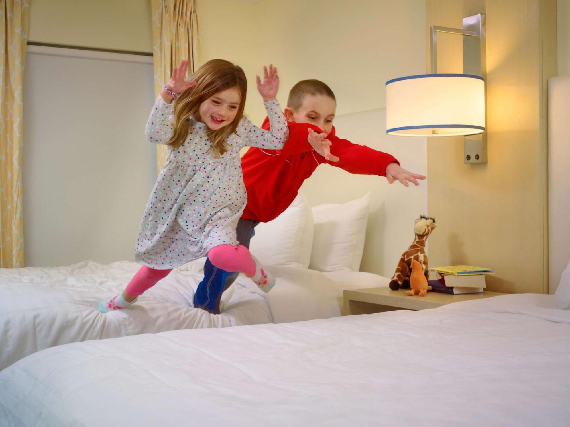 Staybridge Suites Boston - Burlington By Ihg ภายนอก รูปภาพ