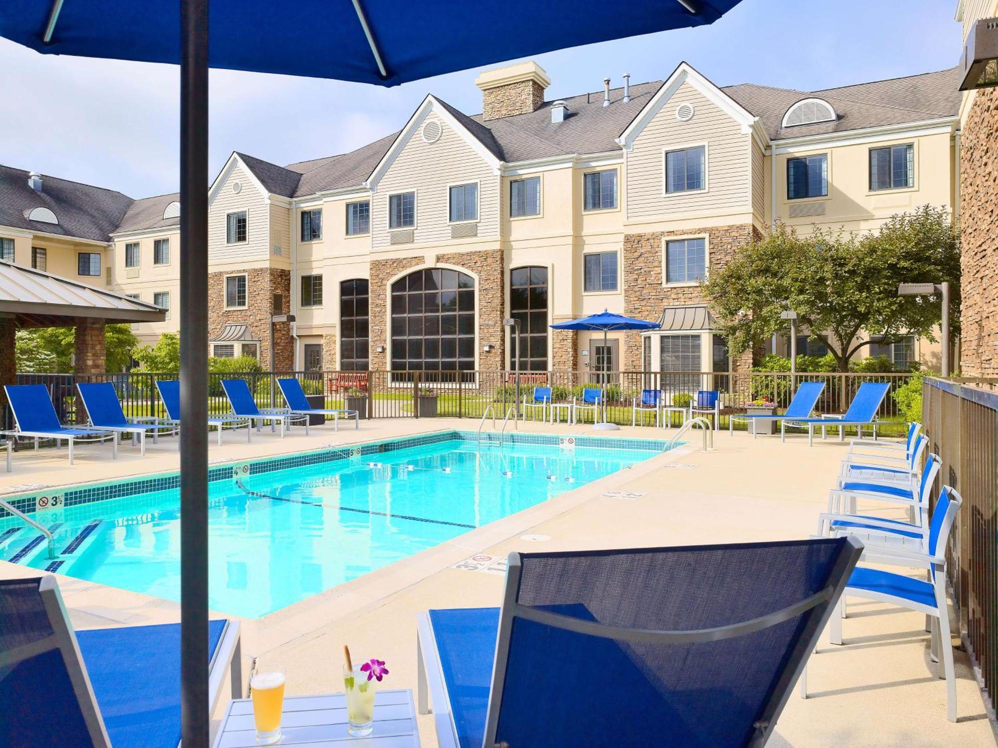 Staybridge Suites Boston - Burlington By Ihg ภายนอก รูปภาพ