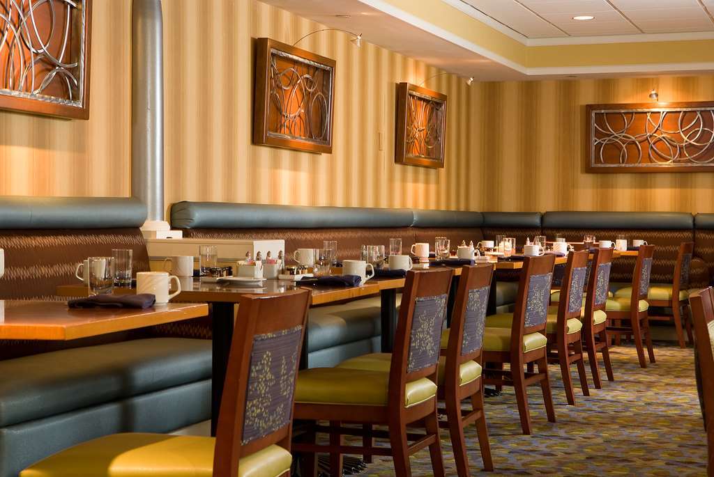 Staybridge Suites Boston - Burlington By Ihg ร้านอาหาร รูปภาพ